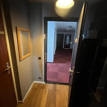 - Inout - 7 Beds Flat S-k10 Apartment *