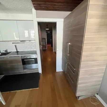 - Inout - 7 Beds Flat S-k10 *